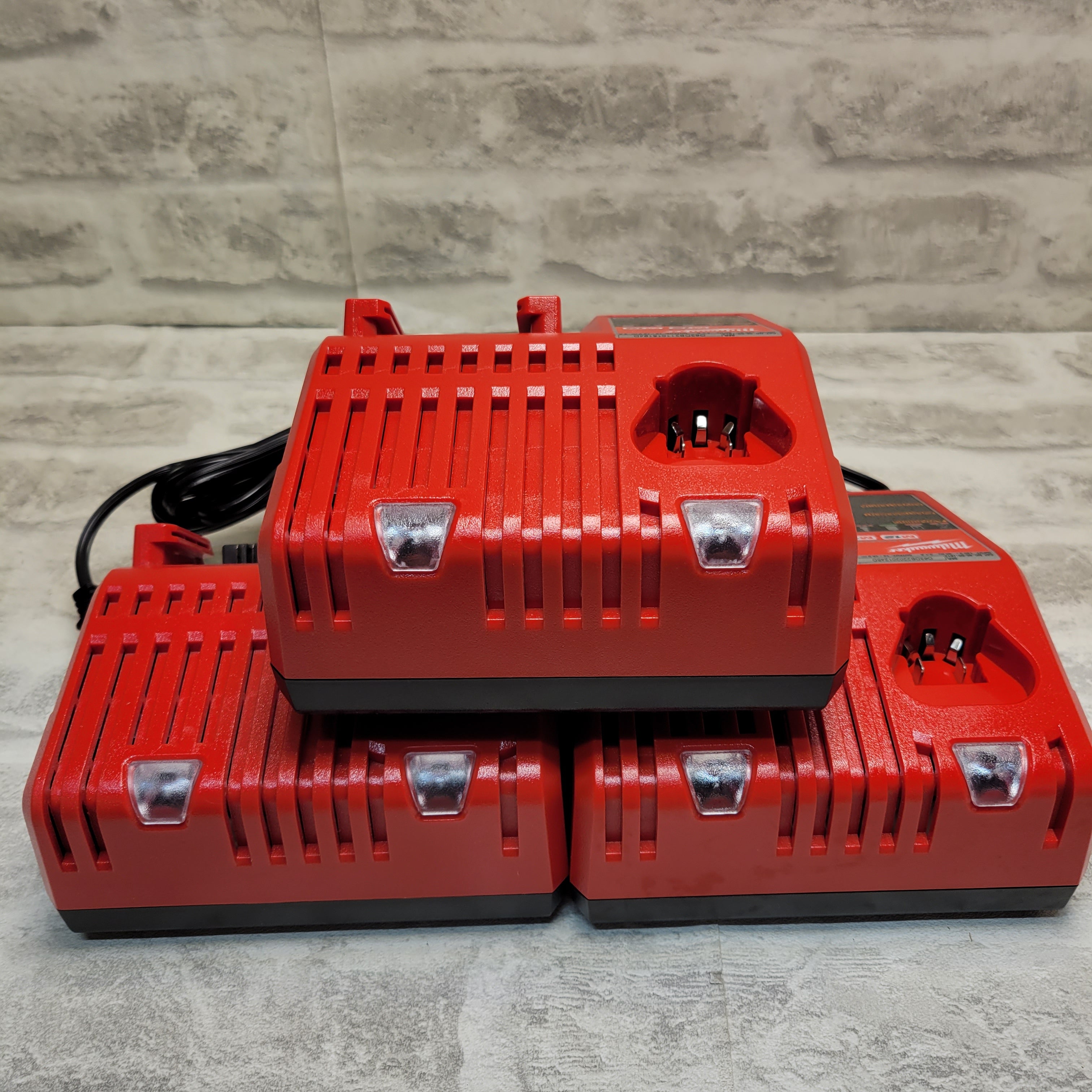 LOT OF (3) GENUINE Milwaukee M12 M18 18V Battery CHARGER 48-59-1812 (7918603993326)